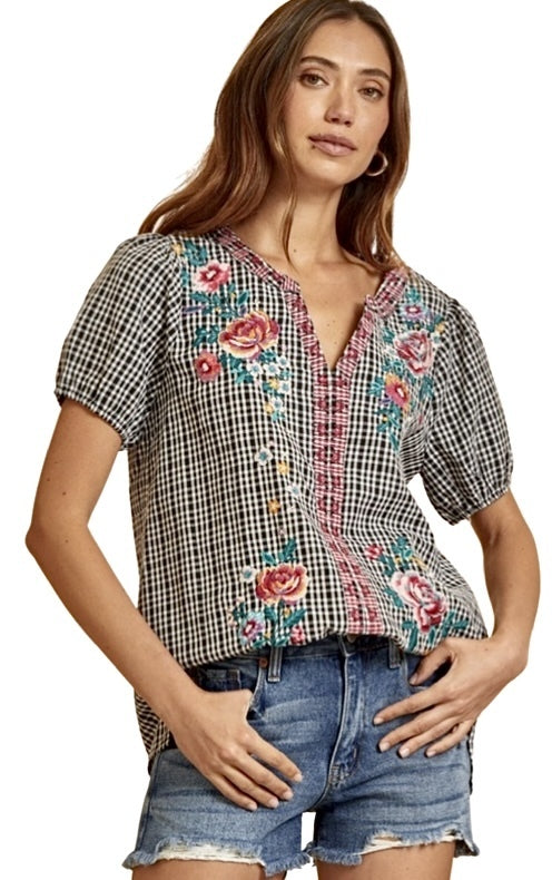 Short Sleeve Gingham Embrodiered Top